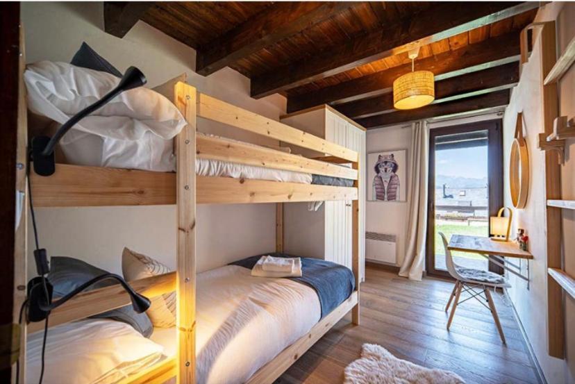 Villa Casa Catania-Acogedora Casa Con Impresionantes Vistas-Fibra Optica à Salardú Extérieur photo