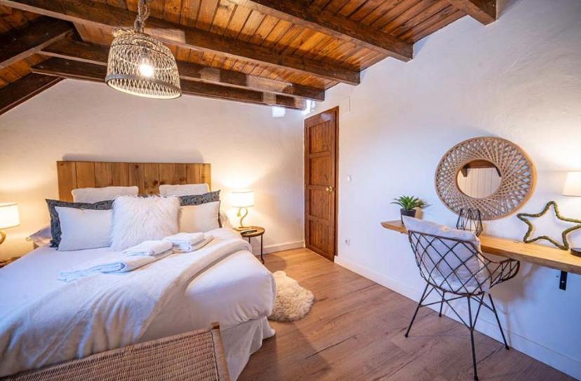 Villa Casa Catania-Acogedora Casa Con Impresionantes Vistas-Fibra Optica à Salardú Extérieur photo